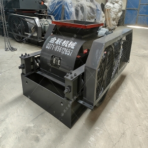 2pgc小型雙齒輥破碎機(jī)(jī)發(fā)(fā)貨圖片_粉碎焦炭_發(fā)(fā)往四川攀枝花